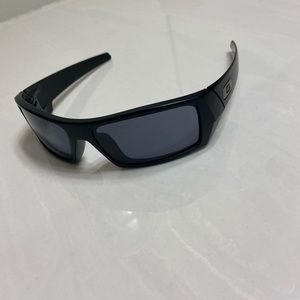 Barely warn Oakley Sunglasses